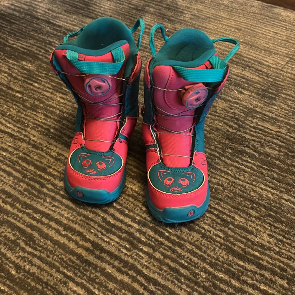Burton pink and teal size snowboarding boots 12 child